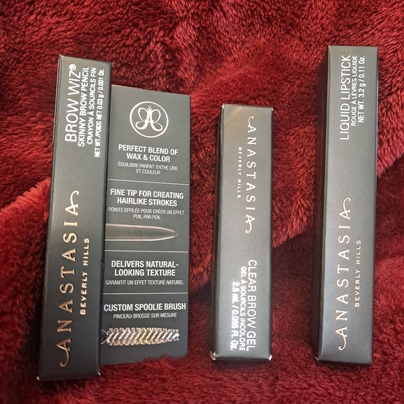 Anastasia Beverly Hills Other - Anastasia Beverly Hills Brow Wiz, Liquid Lipstick, and Clear Brow Gel Set